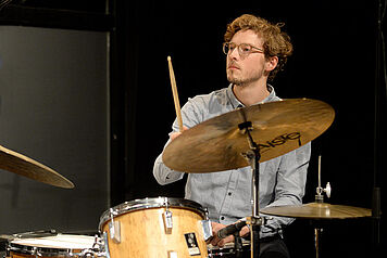 Fabian Arends       Jazz    Schlagzeuger     Drummer     Stadtgarten      Live-Konzert     Winterjazz-Festival Köln   2019