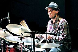 Jakob Høyer       Jazz      Schlagzeuger    Drummer    Live-Konzert     Altes Pfandhaus Köln      2011