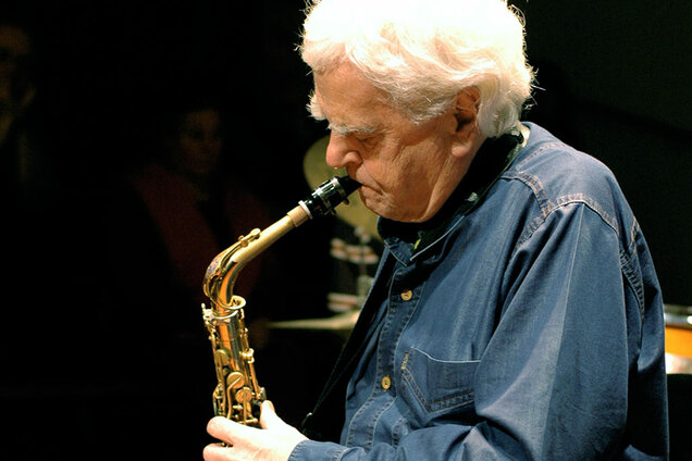 Charlie Mariano