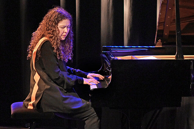 Sylvie Courvoisier