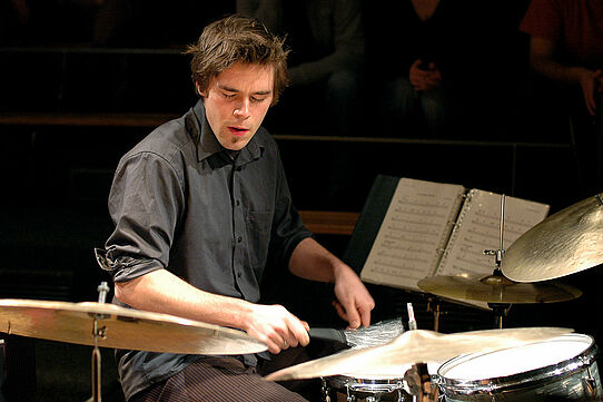 Jonas Burgwinkel    Jazz     Schlagzeuger    Drummer    Live-Konzert    Altes Pfandhaus Köln    2006